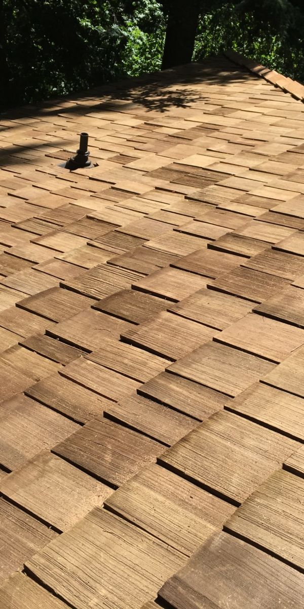 Cedar roof in Portland, Oregon